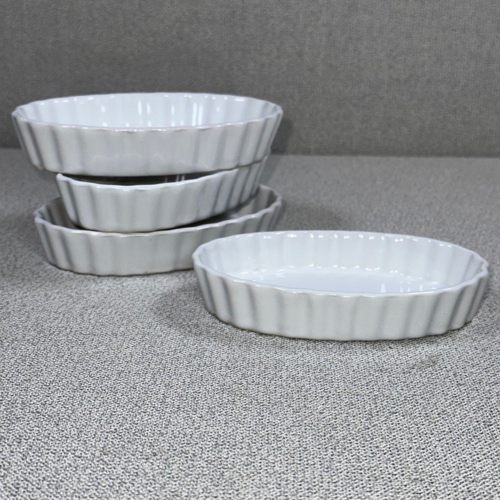 Vintage White Ceramic Oval Fluted Au Gratin Ramekin Dishes Set of 4 Scalloped